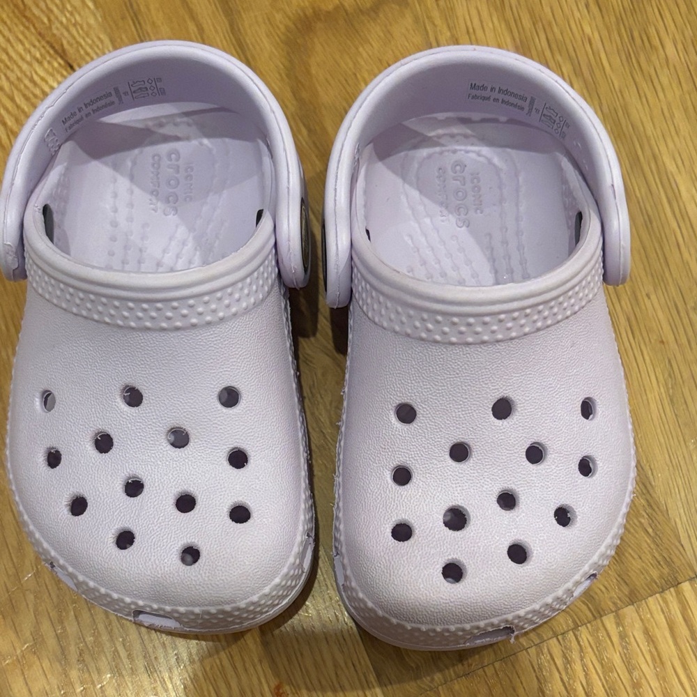 CROCS - Light Purple 5C